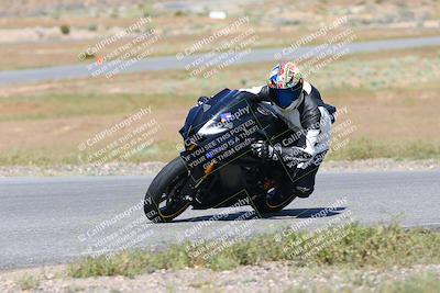 media/Apr-23-2023-TrackXperience (Sun) [[90816c9ee1]]/Level 2/session 2 turn 11/